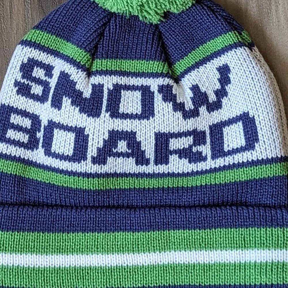 NWT Sears One Size Snowboard Beanie Hat Green Blue with Pom Pom Adult/Ki… - Picture 3 of 5
